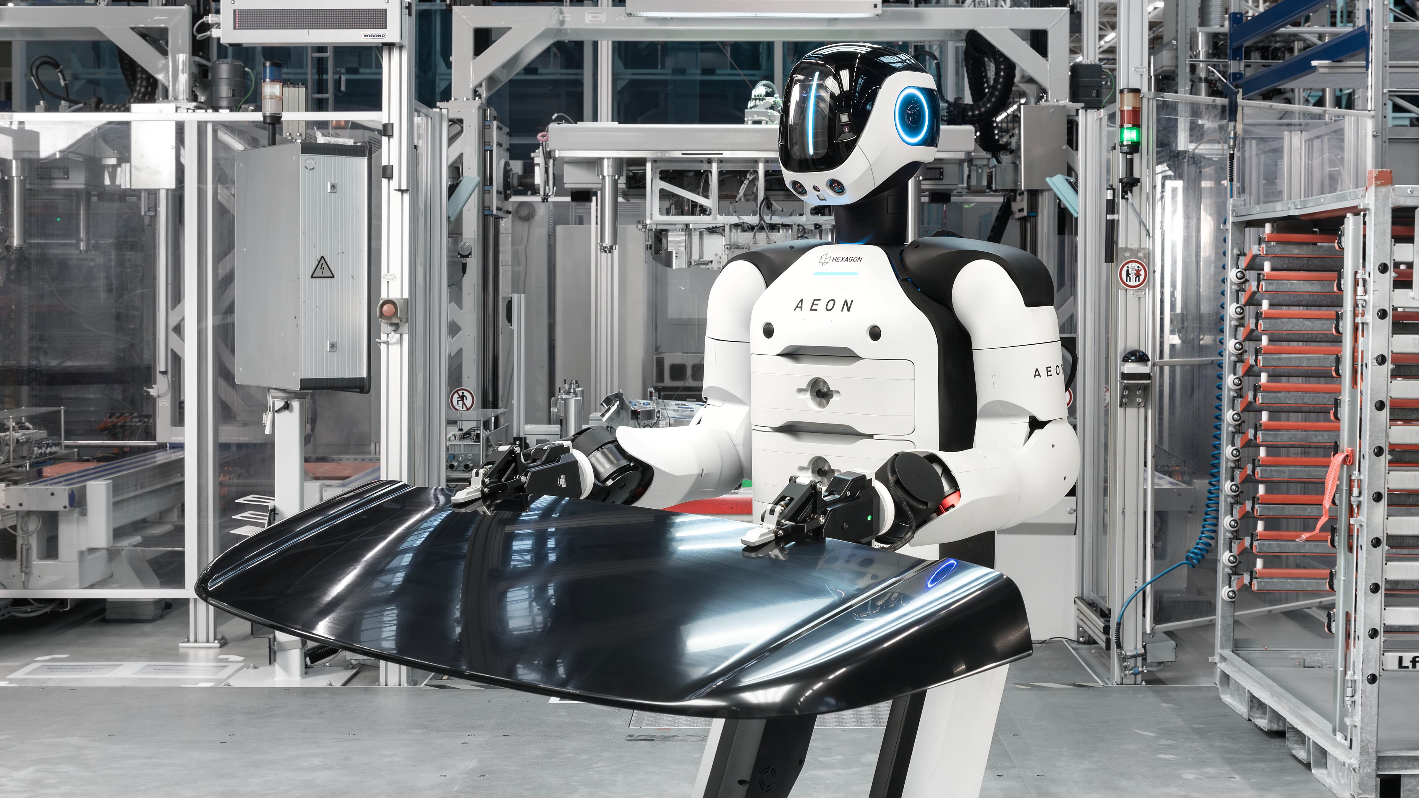 Xpeng, Mercedes und Tesla testen humanoide Roboter in der Produktion